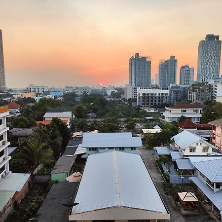 Sundowner Sukhumvit Appartement Bangkok Buitenkant foto