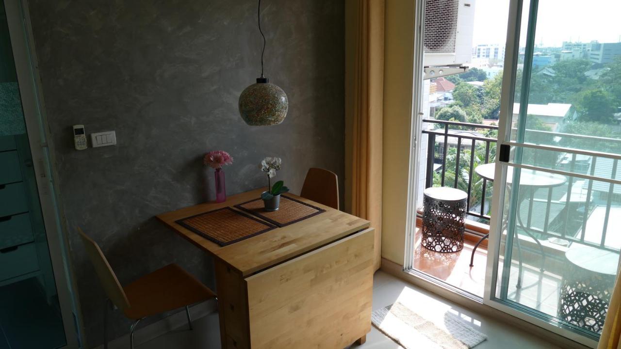 Sundowner Sukhumvit Appartement Bangkok Buitenkant foto